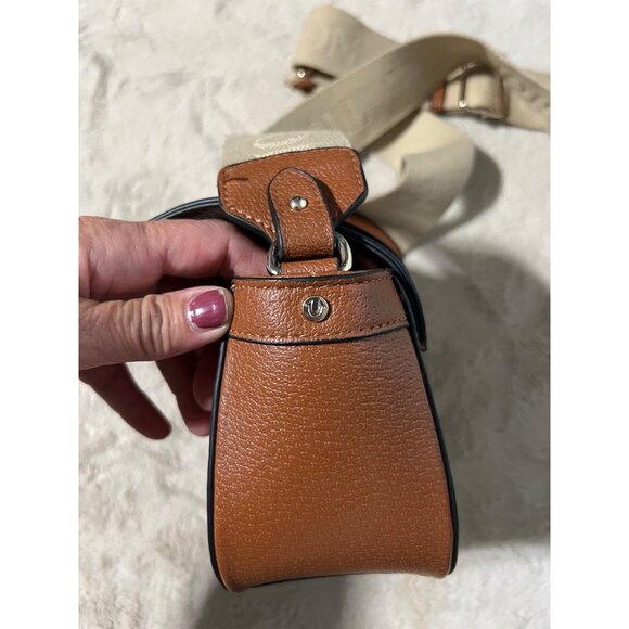 True Religion Tan Crossbody Bag With Gold Logo & Adjustable Canvas Strap - Picture 6 of 9